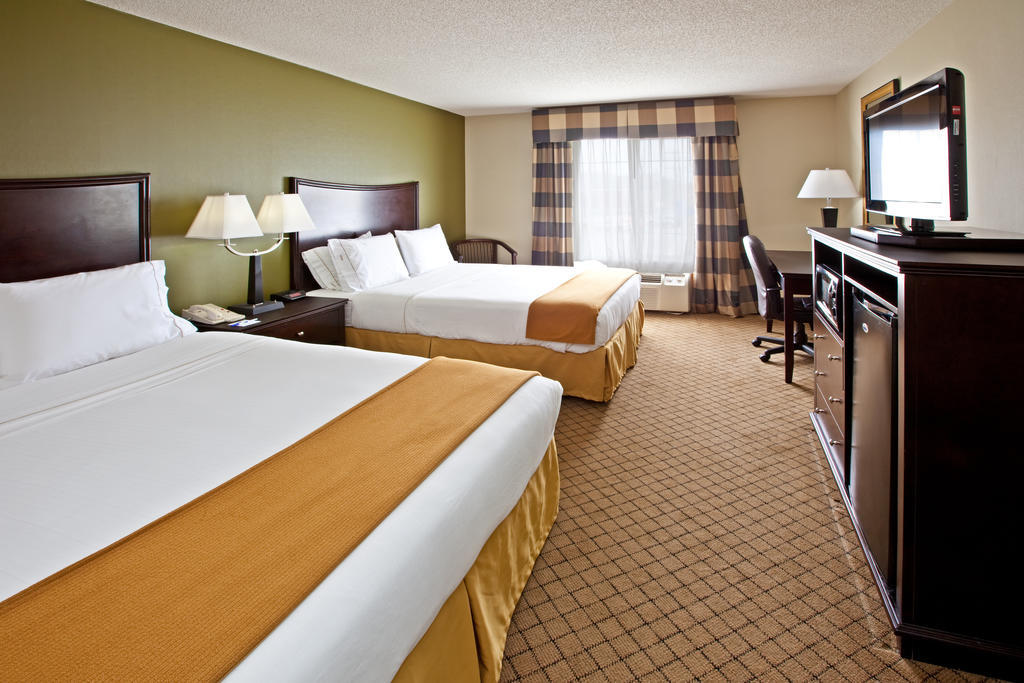 Holiday Inn Express Hotel & Suites Harrison Luaran gambar